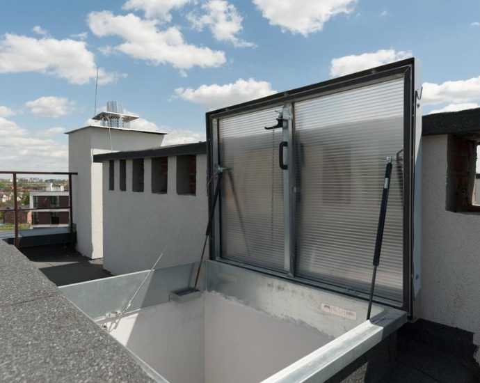Tips To Size A Roof Hatch Correctly For Your Commercial Rooftop